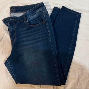 Dark Wash Skinny Jeans